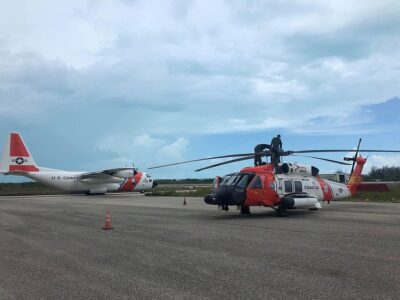 Overdue mariners rescued thanks to flares