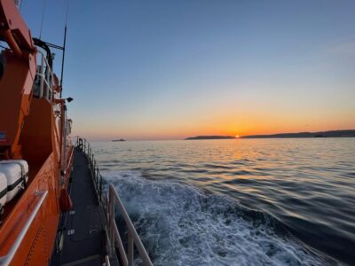 You can’t beat a visual flare, says RNLI Coxswain
